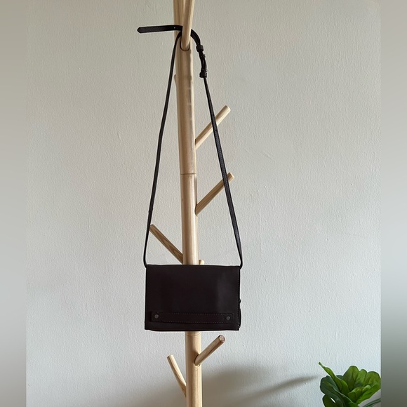 MADEWELL Women’s LEATHER CROSSBODY SHOULDER Bag CLUTCH Brass Hardware Mirror - Picture 7 of 9